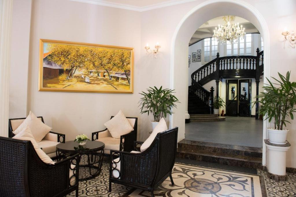 Hoa Binh Hotel Hanoi Exterior foto