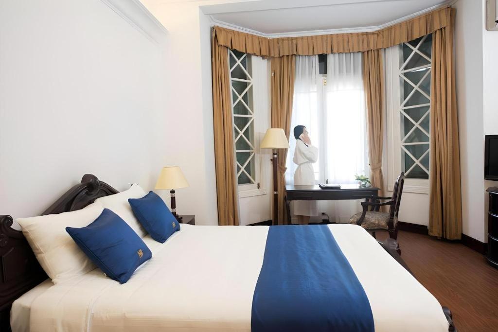 Hoa Binh Hotel Hanoi Exterior foto