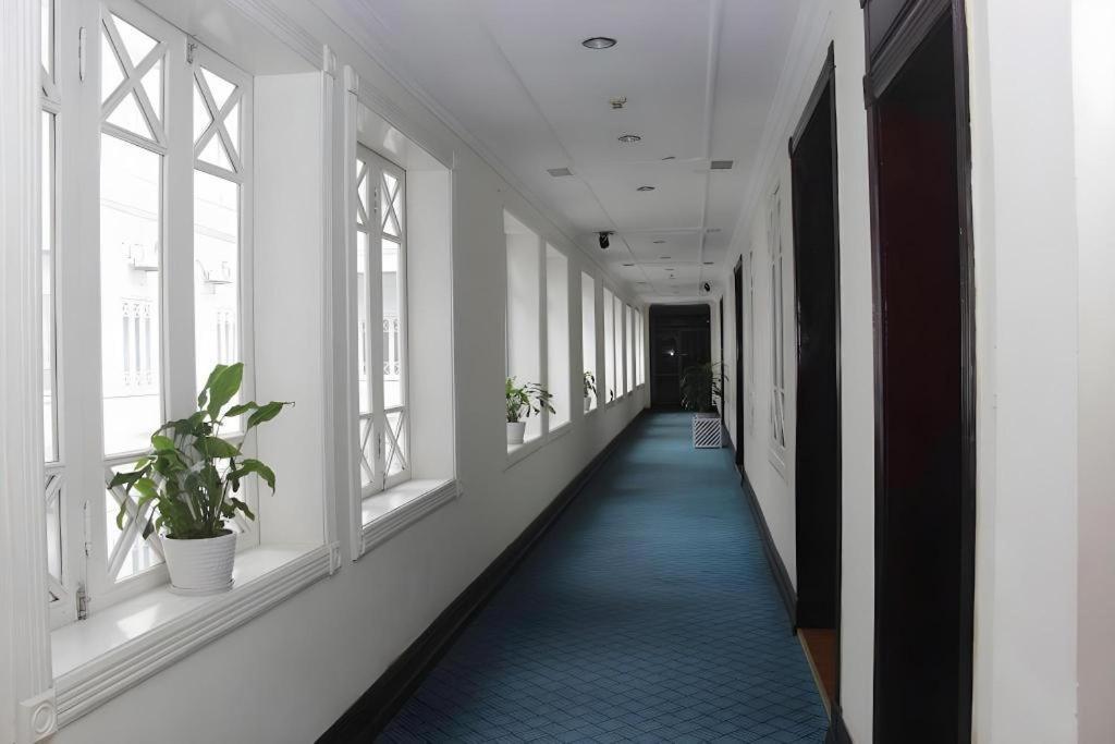 Hoa Binh Hotel Hanoi Exterior foto