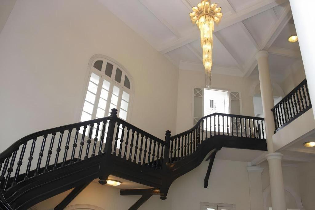 Hoa Binh Hotel Hanoi Exterior foto